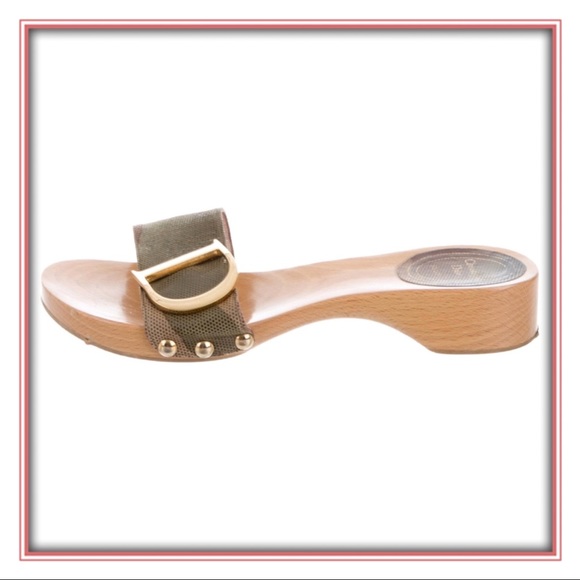 ❤️CHRISTIAN DIOR SANDALS - Picture 3 of 7